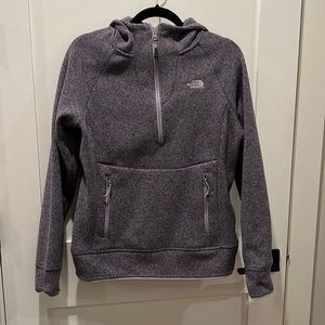 THE NORTH FACE half zip pullover. VGUC